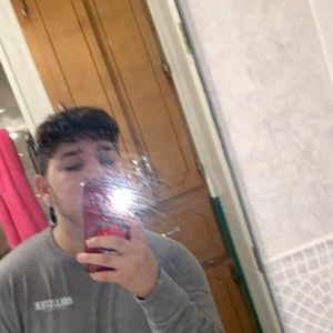 Meet your Posher, Eli